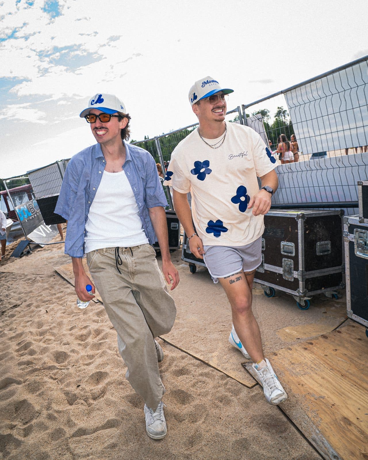 Les trois membres des Brûlés au festival